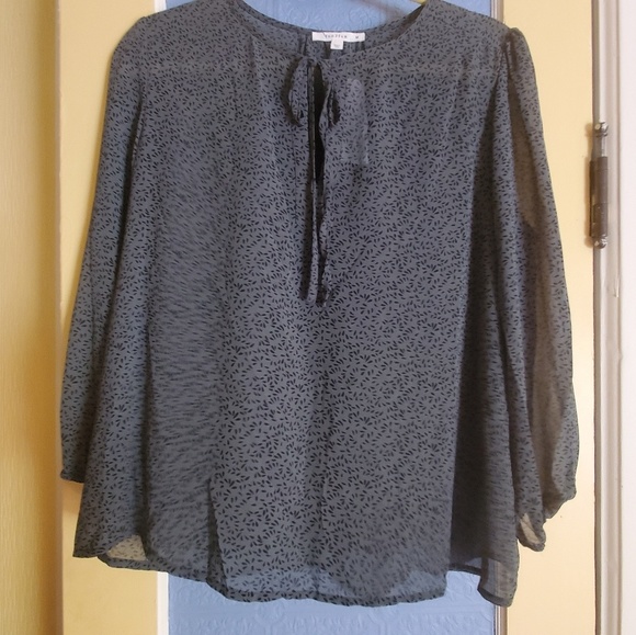 Green and black blouse fun2fun - Picture 1 of 2